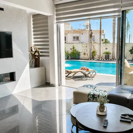 The Vissari Collection * Agia Napa