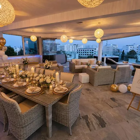 The Vissari Collection